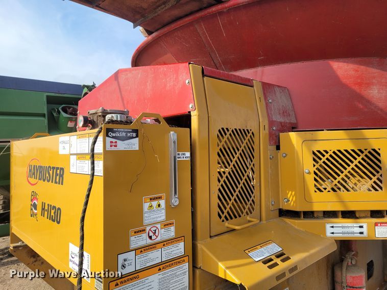 image for item DG3533 HayBuster Big Bite H1130  tub grinder