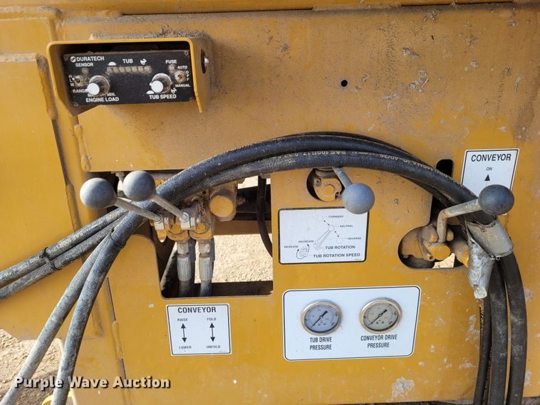 image for item DG3533 HayBuster Big Bite H1130  tub grinder