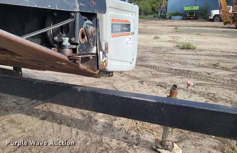 image for item DG3535 AGCO 700  rigid head