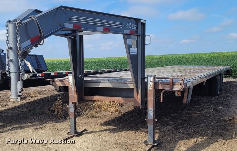 image for item DG3537 2009 Titan  equipment trailer