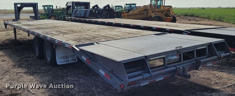 image for item DG3537 2009 Titan  equipment trailer