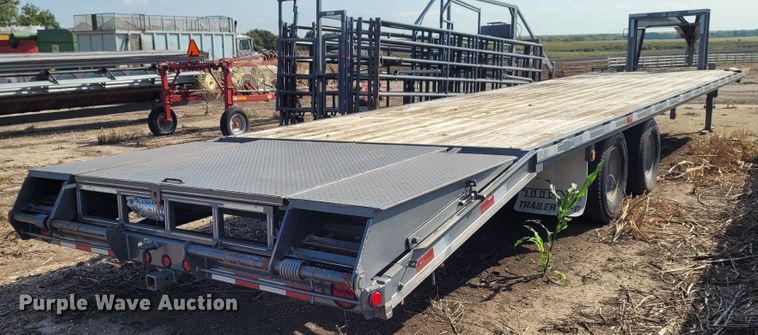 image for item DG3537 2009 Titan  equipment trailer