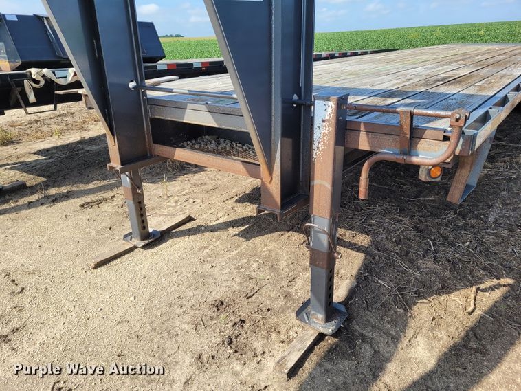 image for item DG3537 2009 Titan  equipment trailer