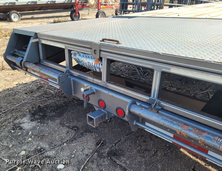 image for item DG3537 2009 Titan  equipment trailer