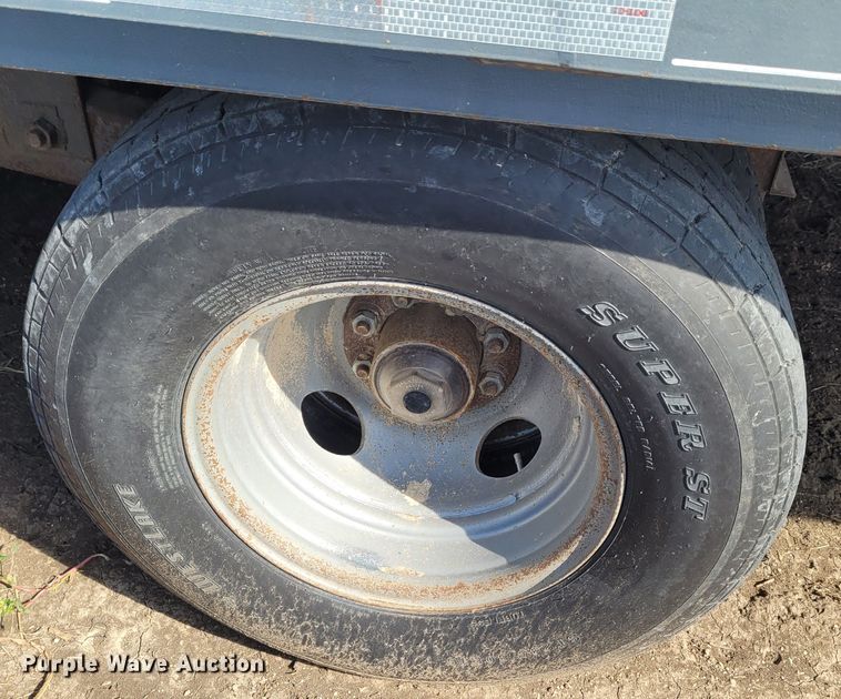 image for item DG3537 2009 Titan  equipment trailer