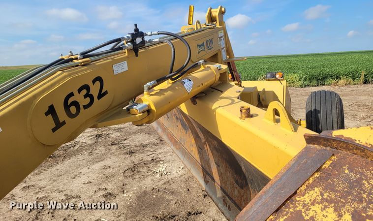 image for item DG3539 Landoll Icon 1632  grader