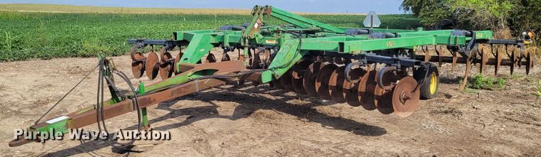 image for item DG3542 John Deere 510  disk ripper