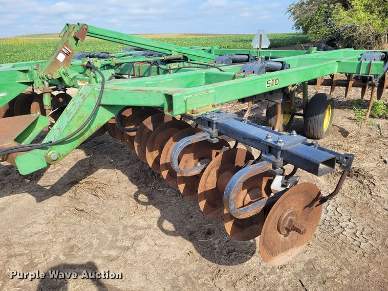 image for item DG3542 John Deere 510  disk ripper