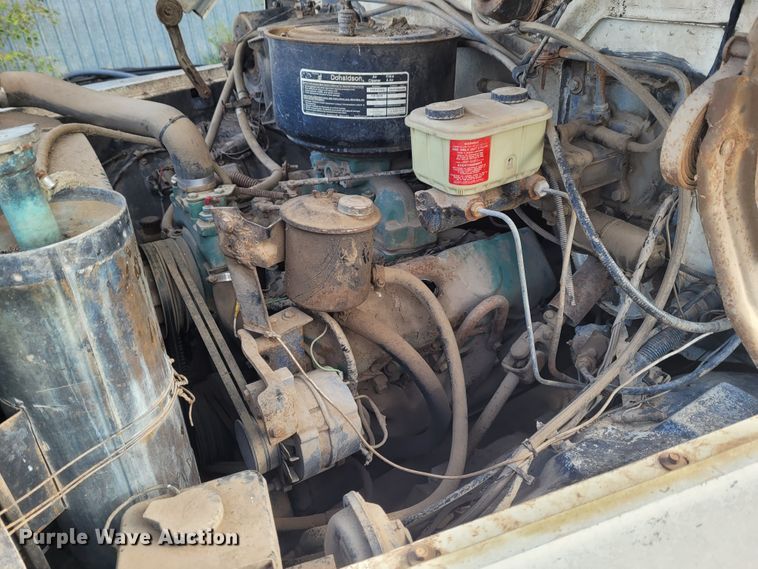 image for item DG3545 1980 Ford  grain truck