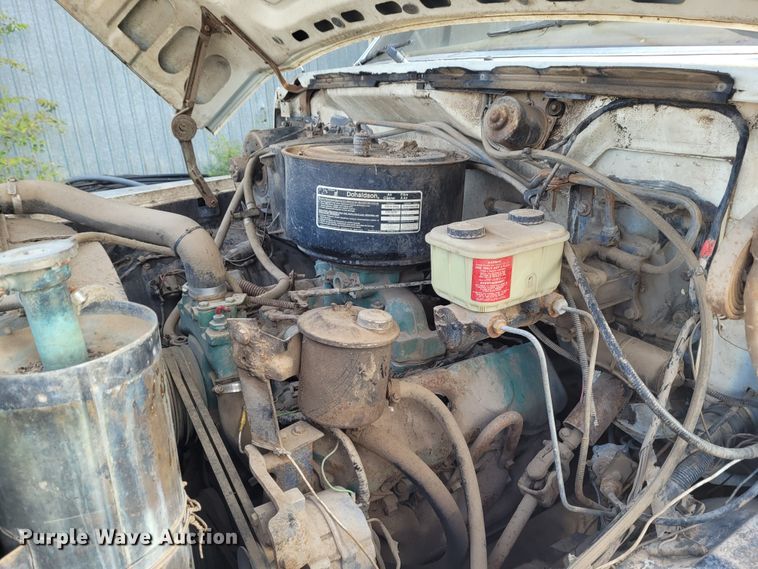 image for item DG3545 1980 Ford  grain truck