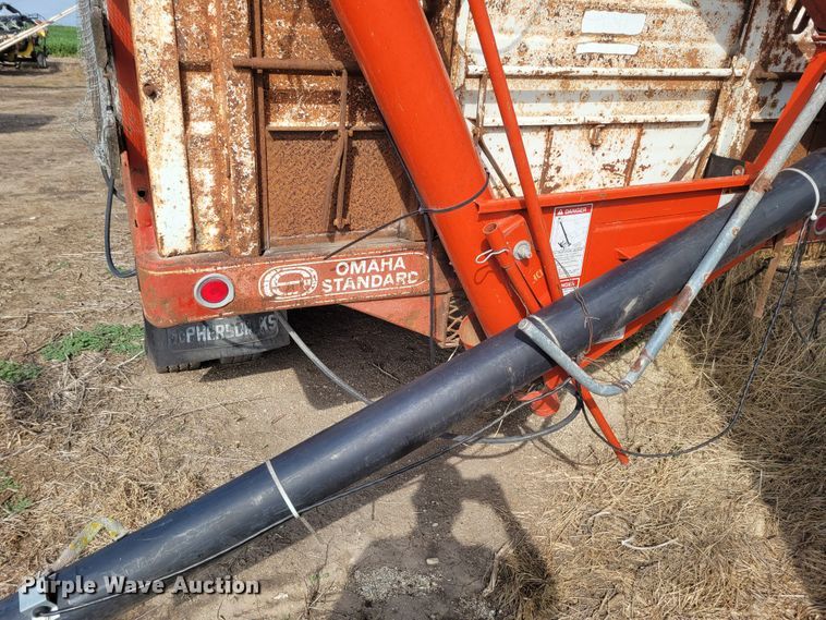 image for item DG3545 1980 Ford  grain truck