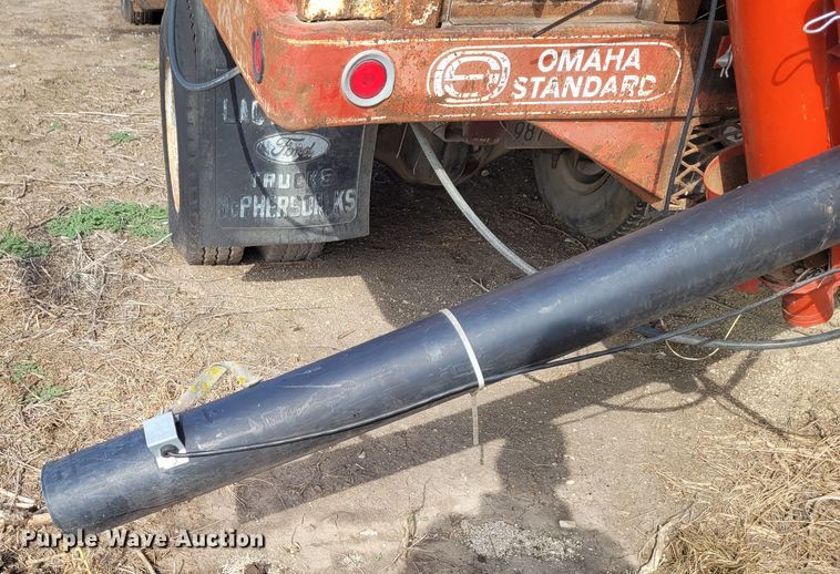 image for item DG3545 1980 Ford  grain truck