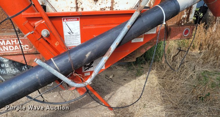 image for item DG3545 1980 Ford  grain truck