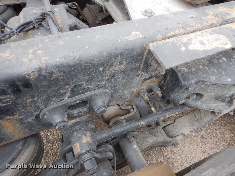 image for item AF9871 2010 Peterbilt 387  semi truck