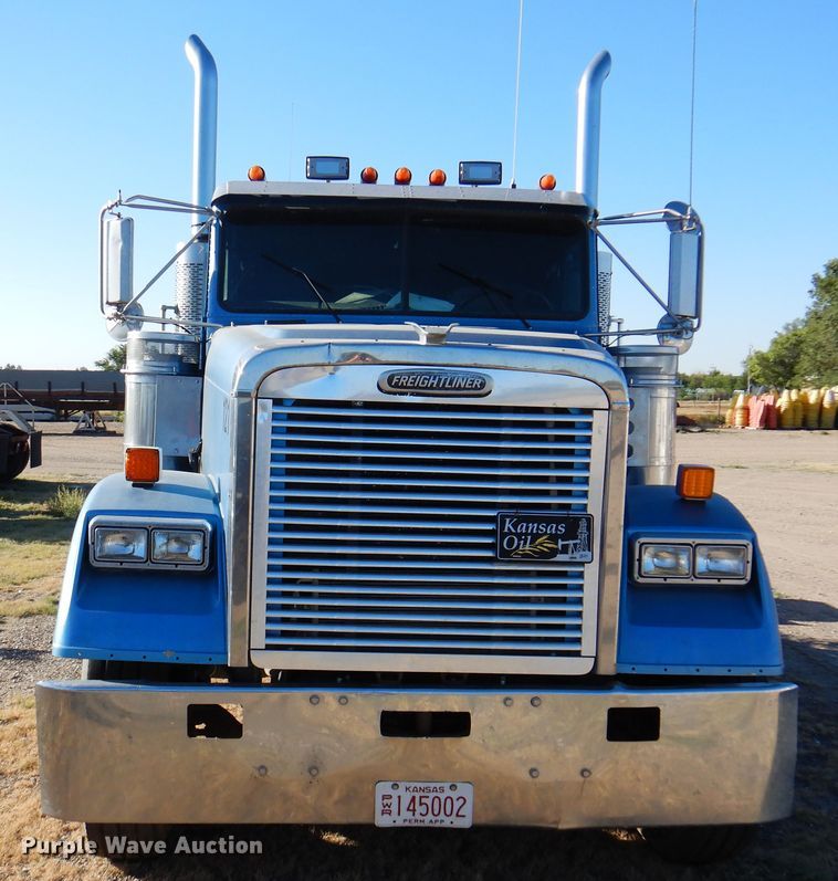 image for item DI5739 1997 Freightliner Classic XL FLD120  semi truck