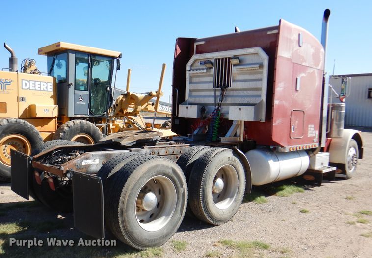 image for item DI5742 1995 Peterbilt 379  semi truck