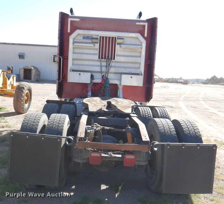 image for item DI5742 1995 Peterbilt 379  semi truck