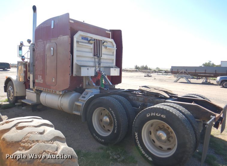 image for item DI5742 1995 Peterbilt 379  semi truck