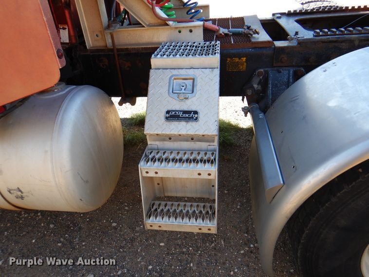 image for item DI5742 1995 Peterbilt 379  semi truck