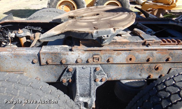 image for item DI5742 1995 Peterbilt 379  semi truck