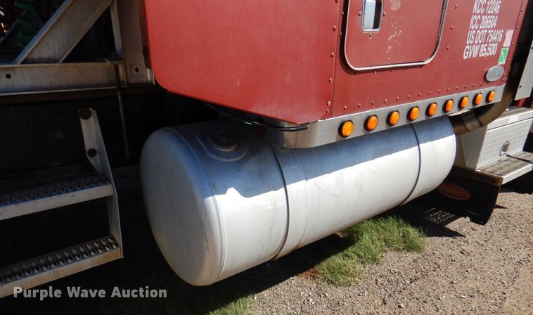 image for item DI5742 1995 Peterbilt 379  semi truck