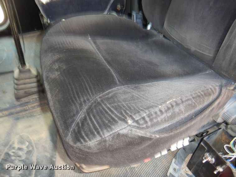 image for item DI5742 1995 Peterbilt 379  semi truck