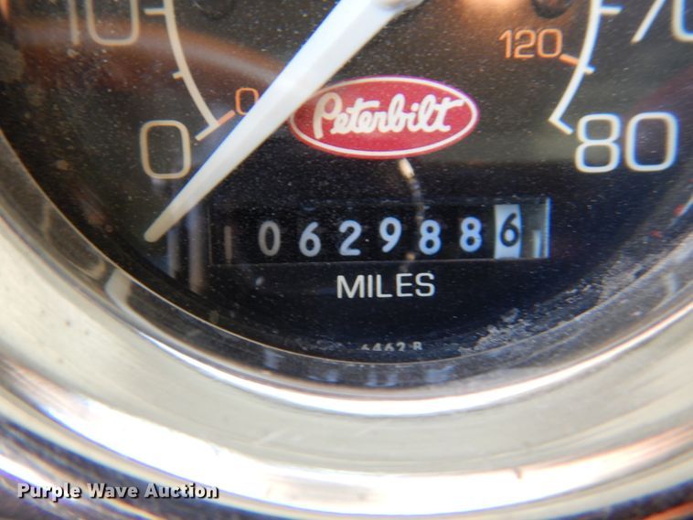 image for item DI5742 1995 Peterbilt 379  semi truck