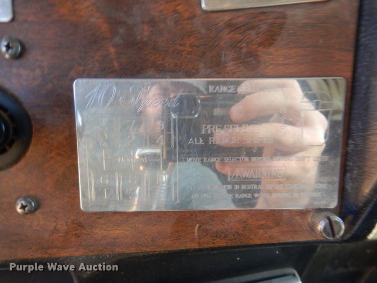 image for item DI5742 1995 Peterbilt 379  semi truck