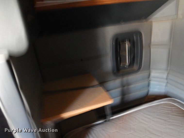 image for item DI5742 1995 Peterbilt 379  semi truck