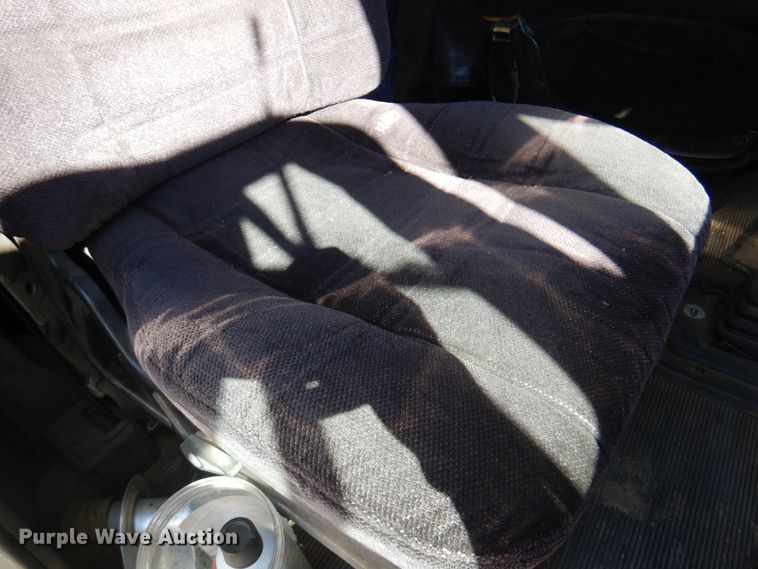 image for item DI5742 1995 Peterbilt 379  semi truck