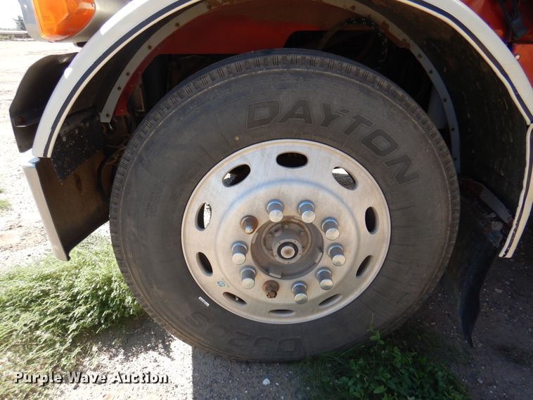 image for item DI5742 1995 Peterbilt 379  semi truck