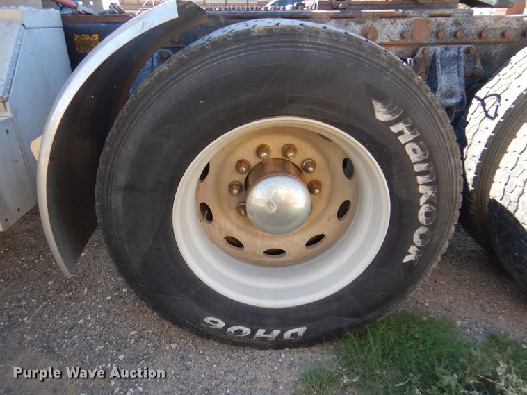 image for item DI5742 1995 Peterbilt 379  semi truck