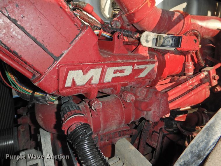 image for item DK2464 2013 Mack GU813  roll-off container truck