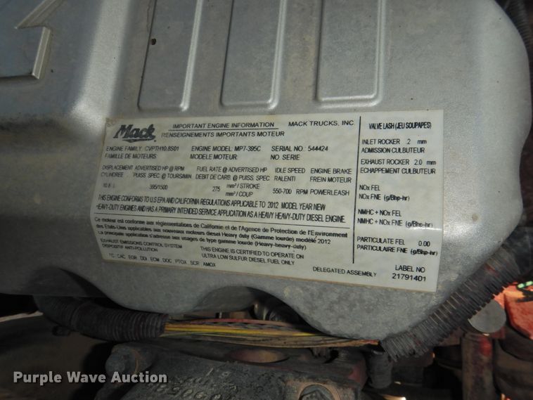 image for item DK2464 2013 Mack GU813  roll-off container truck