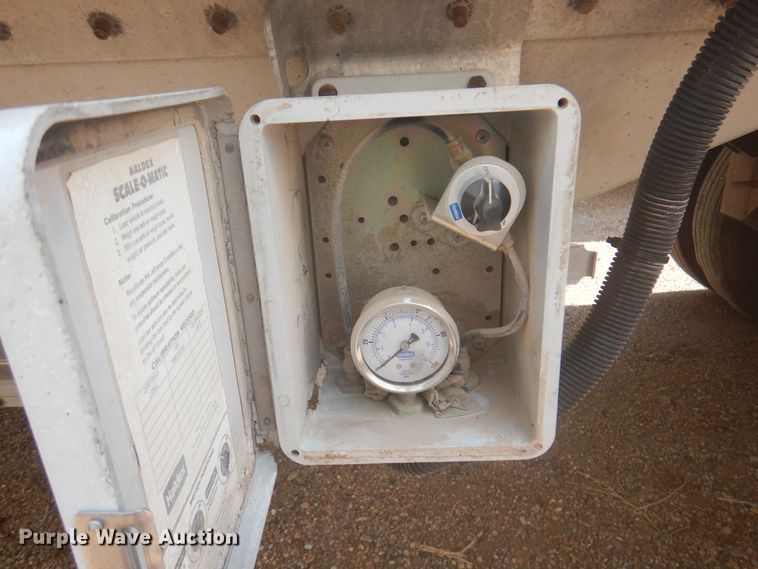 image for item DK8143 2008 Timpte  grain trailer