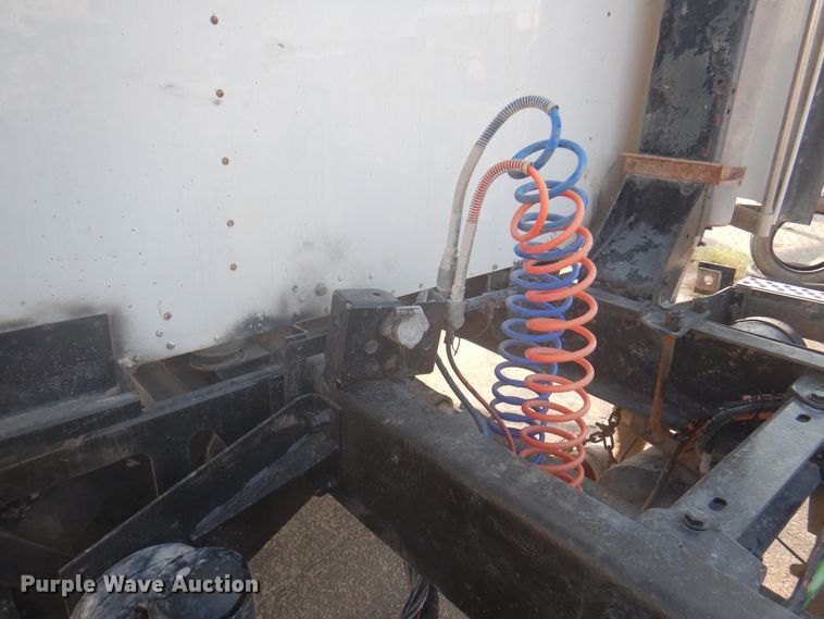 image for item DK8225 2007 Kenworth T600  semi truck