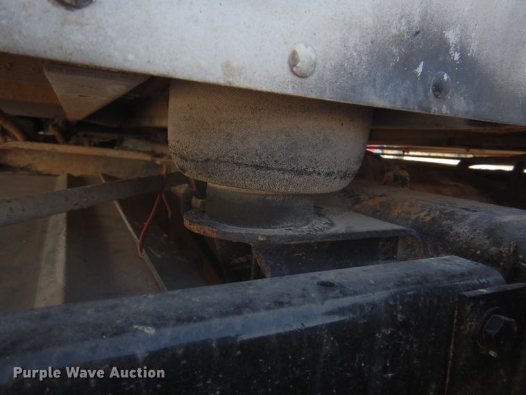 image for item DK8225 2007 Kenworth T600  semi truck