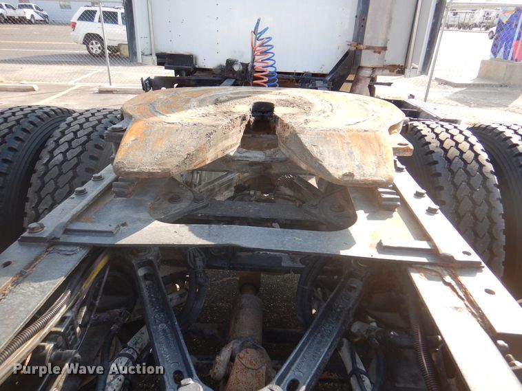 image for item DK8225 2007 Kenworth T600  semi truck