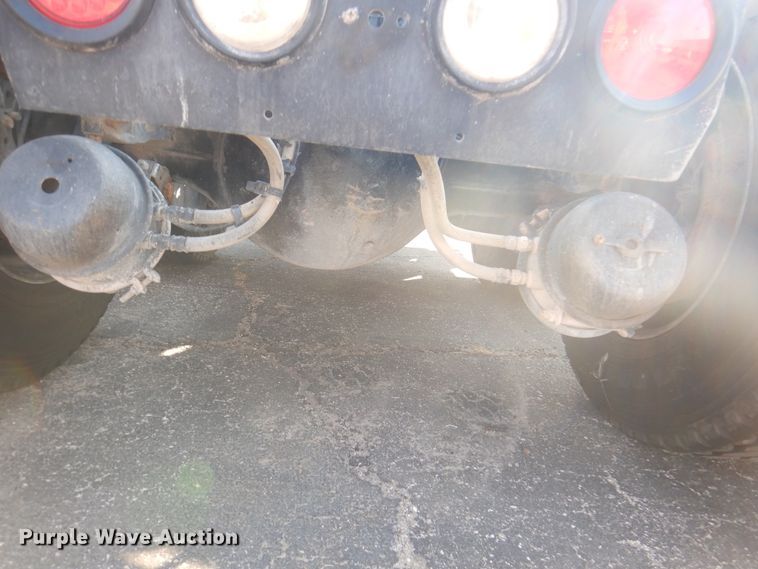 image for item DK8225 2007 Kenworth T600  semi truck