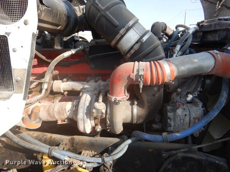 image for item DK8225 2007 Kenworth T600  semi truck