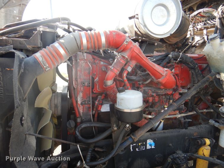 image for item DK8225 2007 Kenworth T600  semi truck