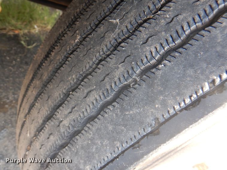 image for item DK8225 2007 Kenworth T600  semi truck