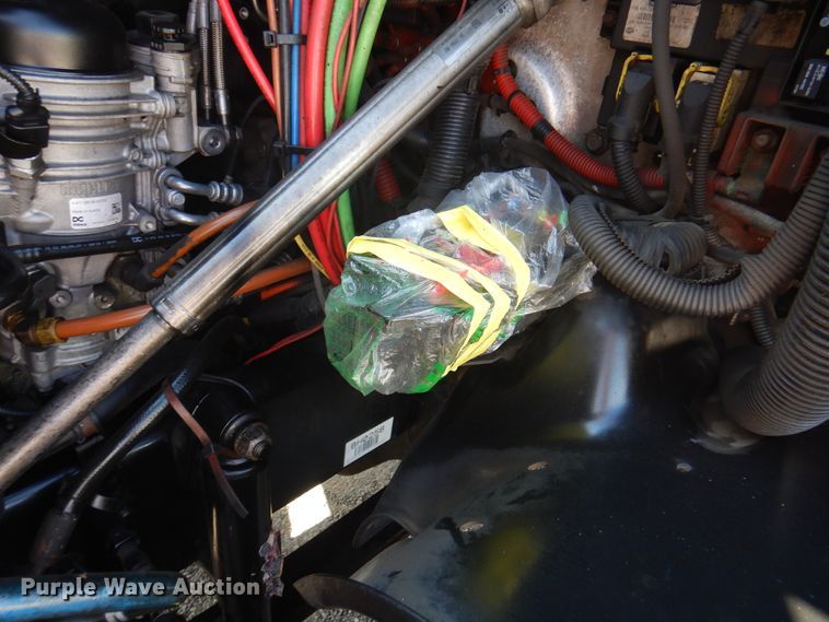 image for item DK8229 2012 Freightliner Cascadia  semi truck