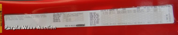 image for item DK8229 2012 Freightliner Cascadia  semi truck