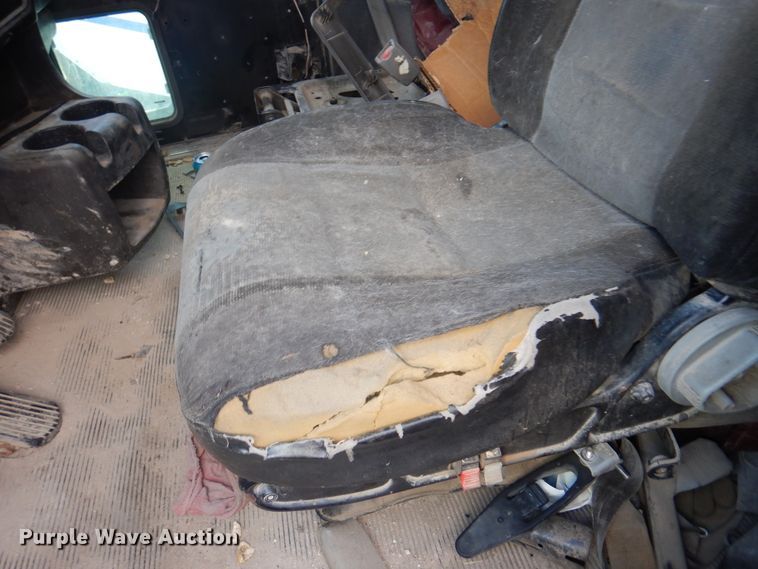 image for item DK8230 2007 Kenworth T600  semi truck