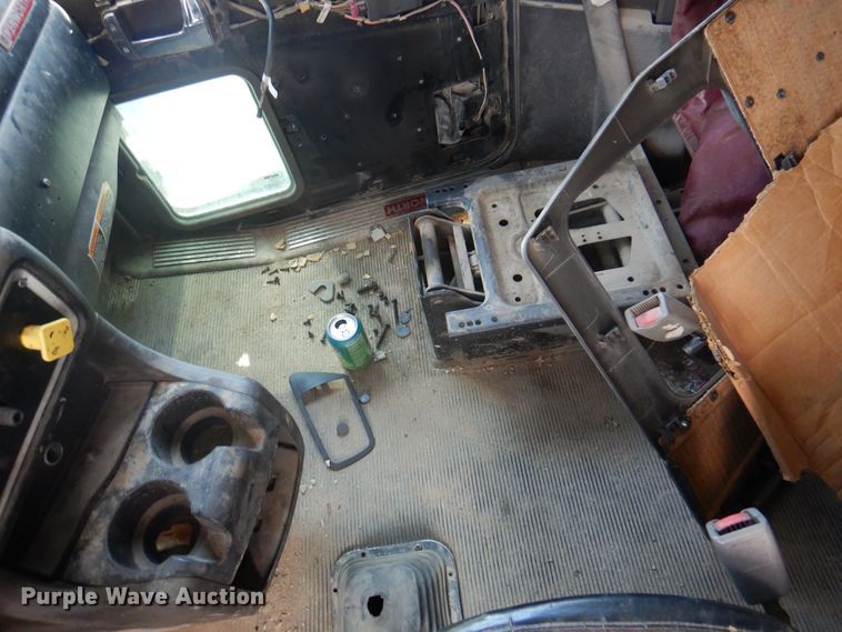 image for item DK8230 2007 Kenworth T600  semi truck