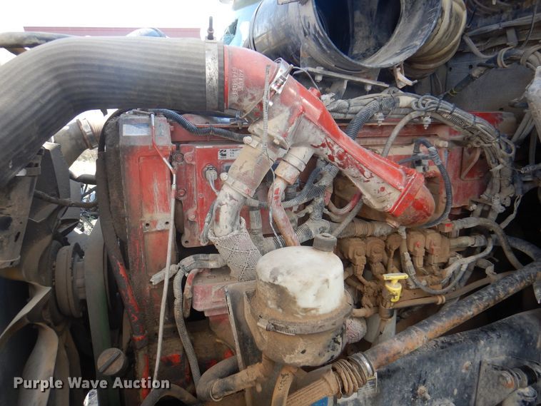 image for item DK8230 2007 Kenworth T600  semi truck