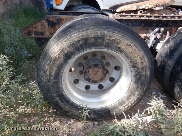 image for item DK8230 2007 Kenworth T600  semi truck