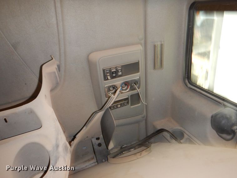 image for item DK8231 2009 International ProStar Premium  semi truck