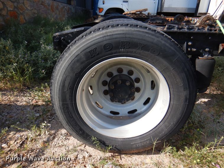 image for item DK8231 2009 International ProStar Premium  semi truck